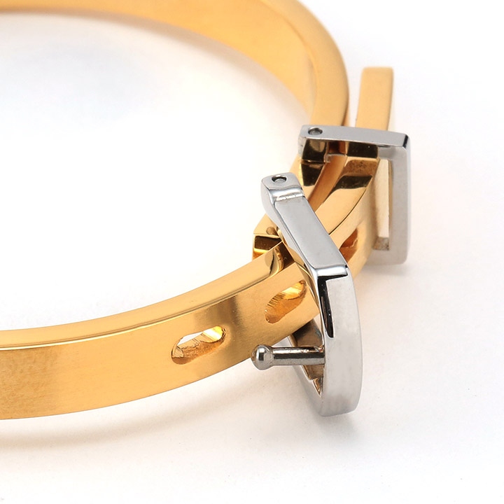 ア*ィ様 ベルト風バングル　エルメ◯ ア*ィ様 ベルト風バングル エルメ◯ ア*ィ様 ベルト風バングル